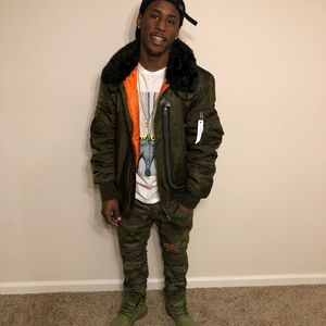 Meet your Posher, Walter